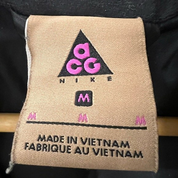 Nike ACG goretex goose down jacket - Picture 3 of 9